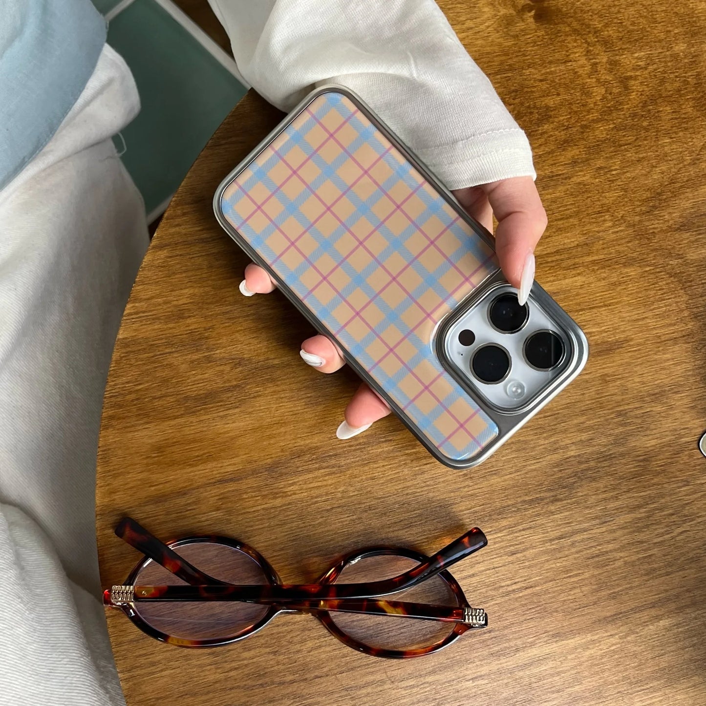 Korean Plaid Grid Shockproof Case for iPhone 13–16 Pro Max with Silver Edge