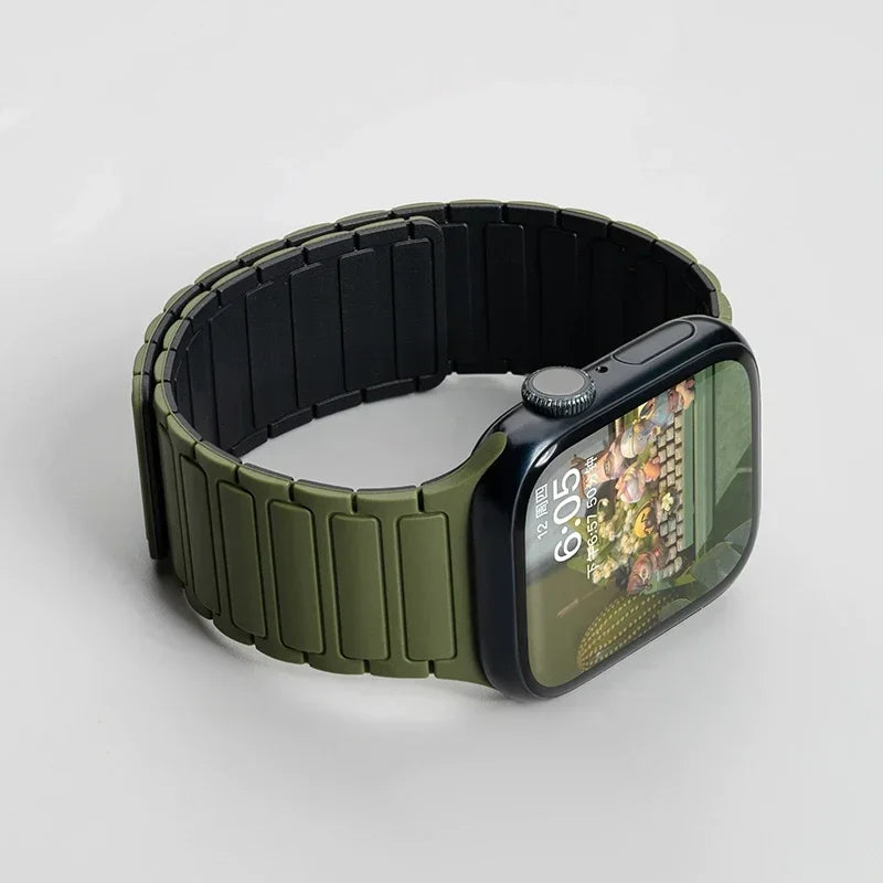 Magnetic Silicone Band for Apple Watch Ultra 2 Series 10–3 (49mm–40mm)