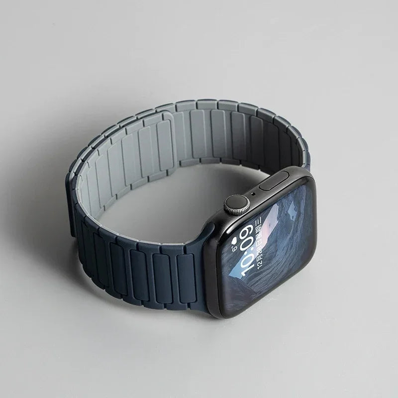 Magnetic Silicone Band for Apple Watch Ultra 2 Series 10–3 (49mm–40mm)