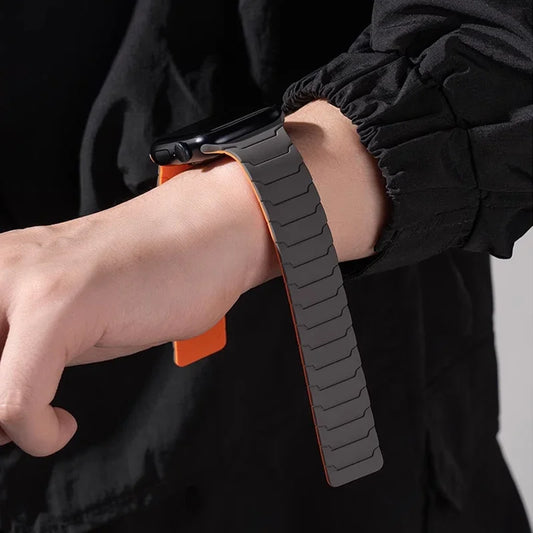 Magnetic Silicone Strap for Apple Watch Ultra 2, Series 10/9/8/7 (49mm-38mm)