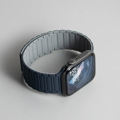 Magnetic Silicone Band for Apple Watch Ultra 2 Series 10–3 (49mm–40mm)